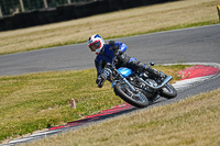 cadwell-park;cadwell-park-photographs;cadwell-trackday-photographs;enduro-digital-images;event-digital-images;eventdigitalimages;peter-wileman-photography;racing-digital-images;trackday-digital-images;trackday-photos